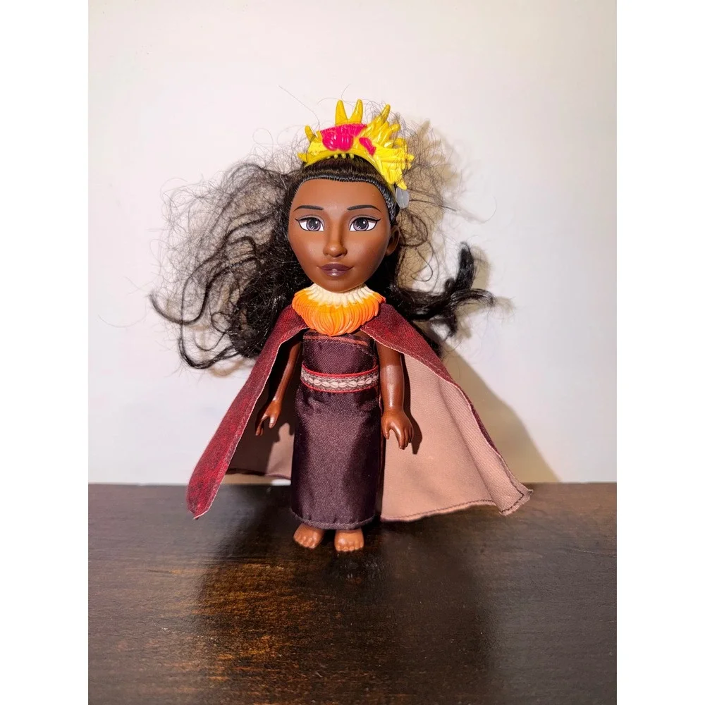 Disney‎ Matangi Moana 2 Doll 6 Inch Ceremonial Chieftain Outfit Red Cape